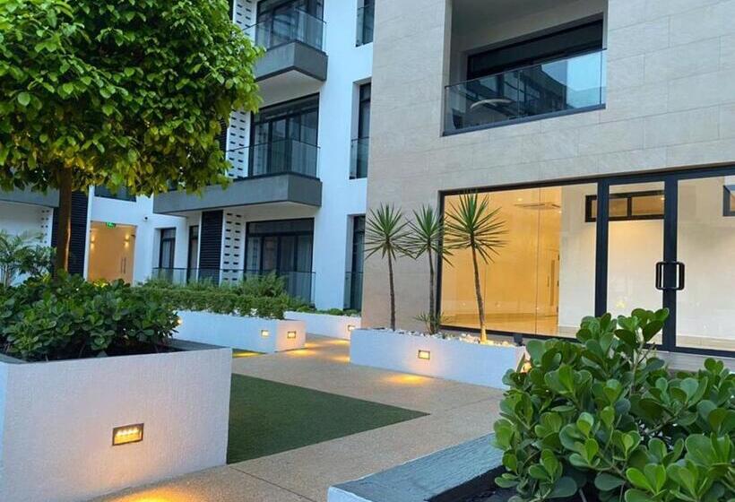 فندق Embassy Garden