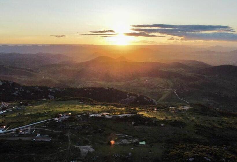 فندق Entre Serras Gastropub E Chalés