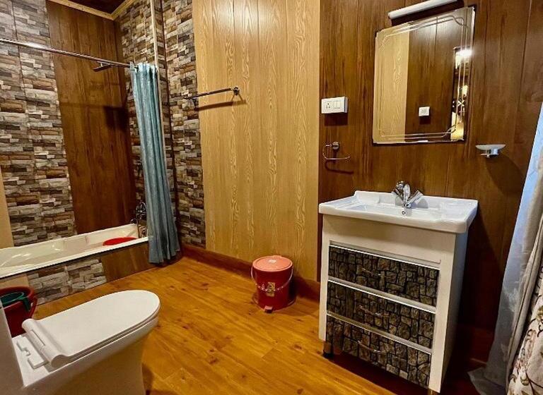 酒店 Floating Luxury Group Of Houseboats