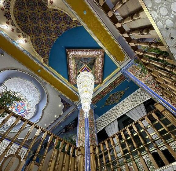 בית מלון כפרי Gumbaz Luxury