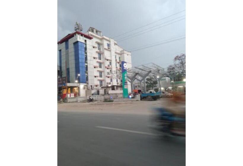 호텔 Kajal International Restaurant & Banquet Hall Bihar