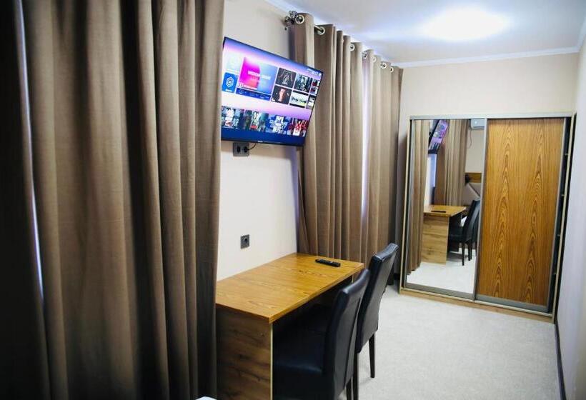 هتل Kaspi гостиница