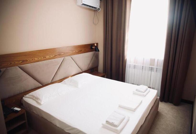 هتل Kaspi гостиница