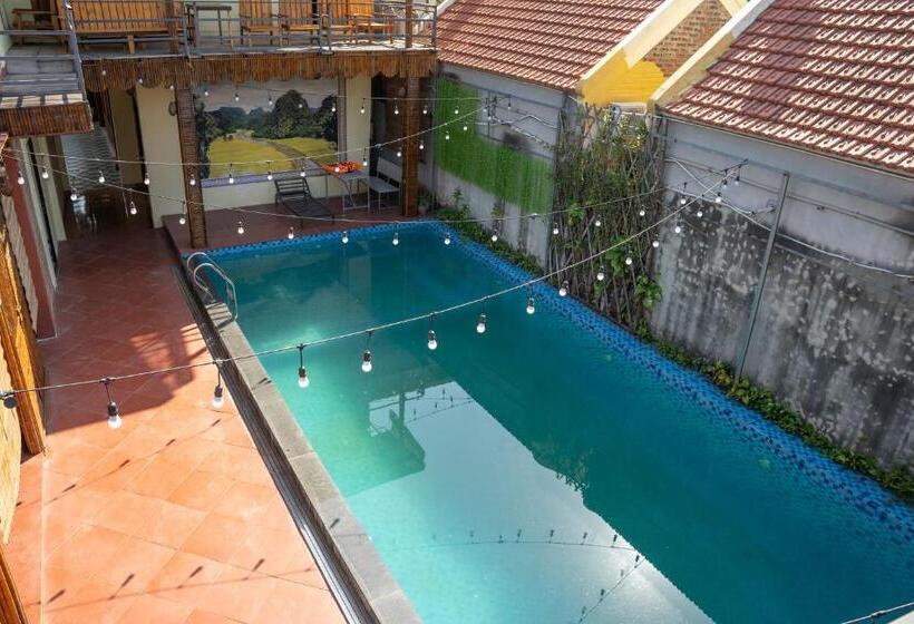 هتل Kelly Smile Homestay