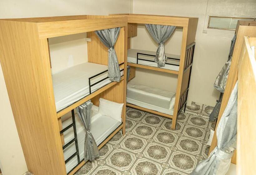 هتل Kelly Smile Homestay