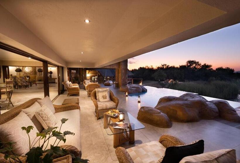 ホテル Kingfisher Villa In Mabula Game Reserve