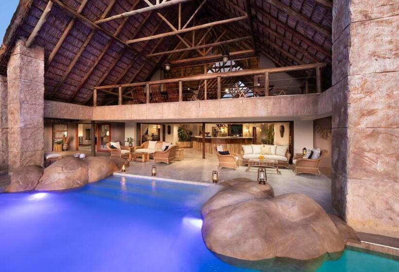 ホテル Kingfisher Villa In Mabula Game Reserve