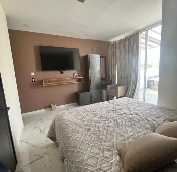 Kolombrini Hotel Boutique