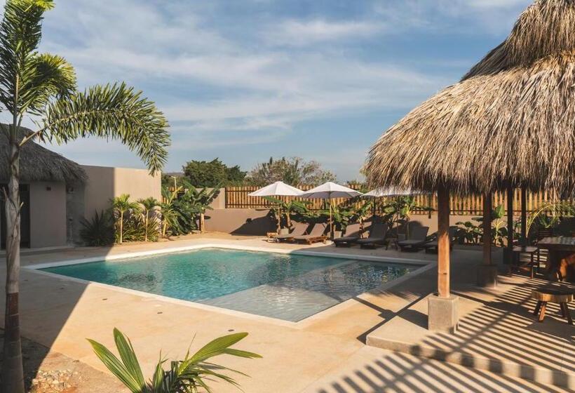 فندق La Barra Resorts Puerto Escondido