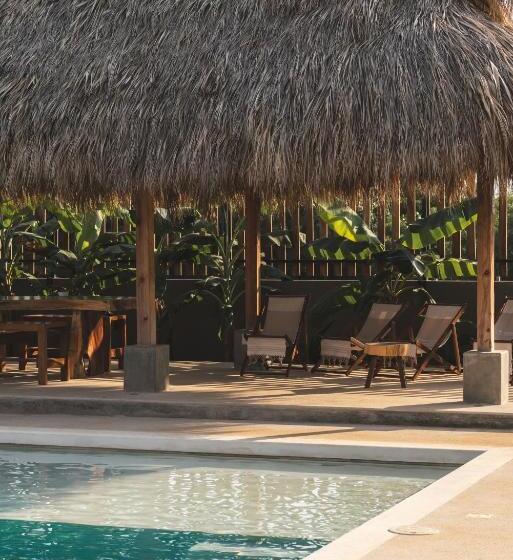 فندق La Barra Resorts Puerto Escondido