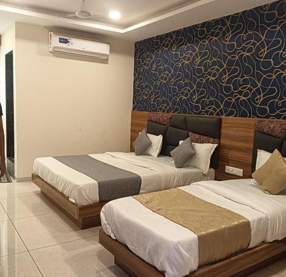 فندق Lake View Ac Room