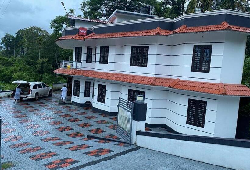 ホテル Madurai Residency