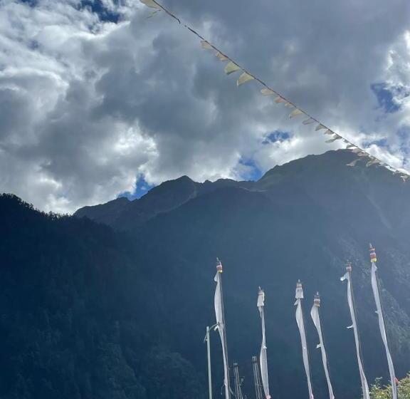 فندق Magdalene Residency