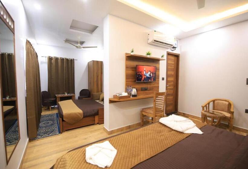 酒店 Mahadev Rishikesh