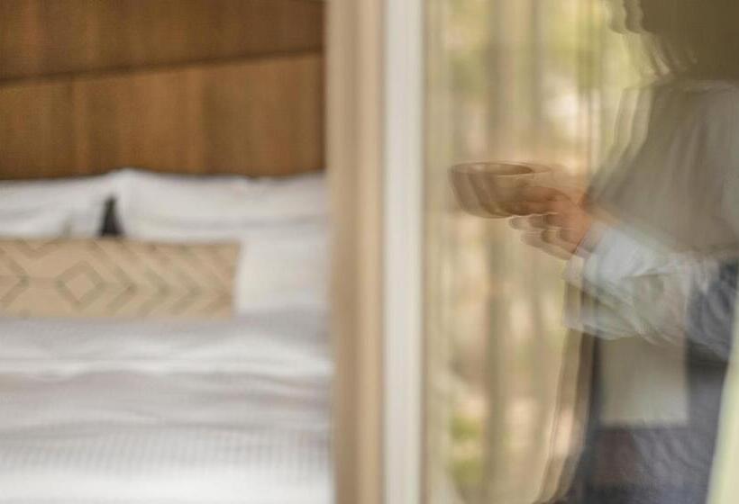 هتل Monist Boutique By Spa Vilnius