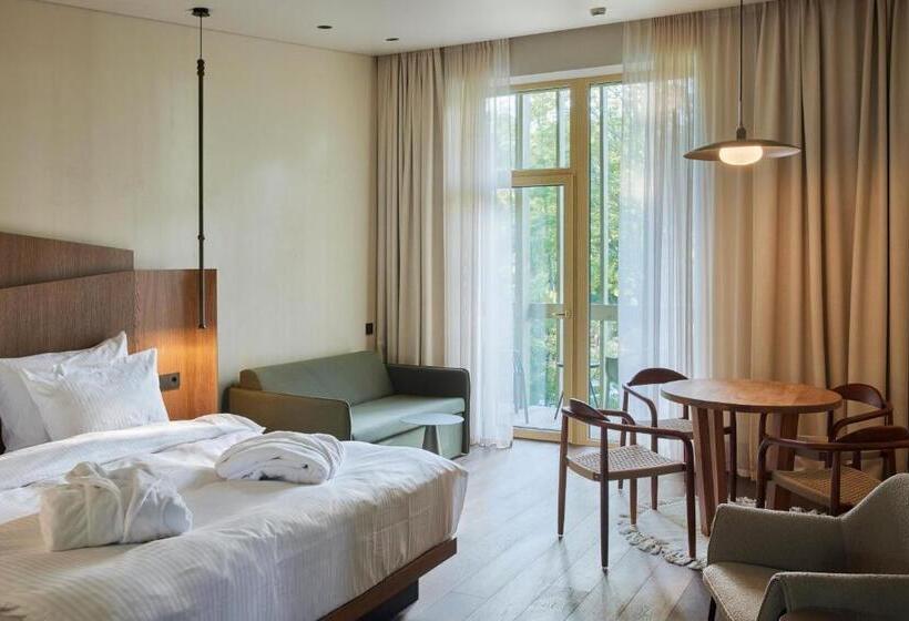 هتل Monist Boutique By Spa Vilnius