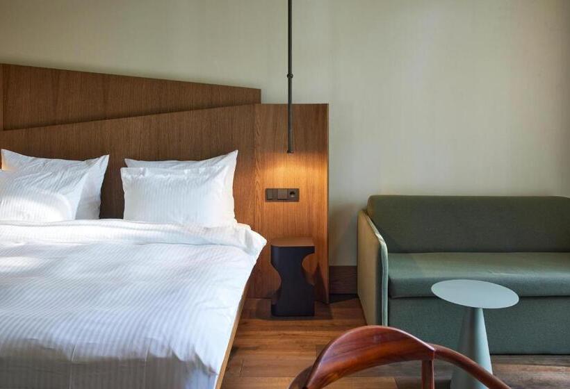 هتل Monist Boutique By Spa Vilnius