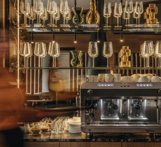 هتل Monist Boutique By Spa Vilnius