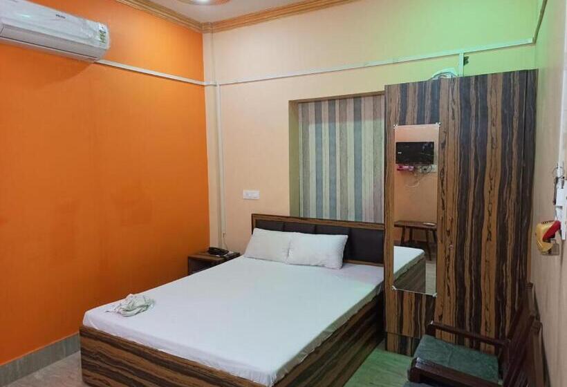 בית מלון כפרי Neelam Palace