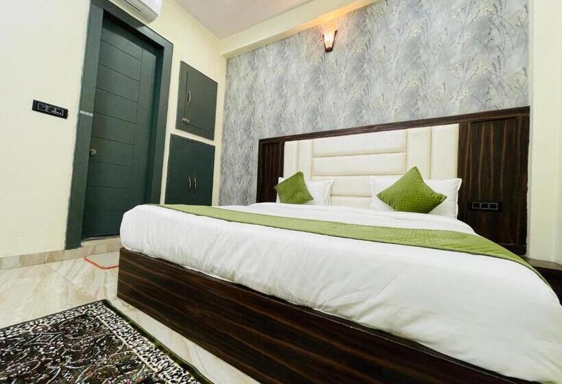 호텔 Olive International Premium