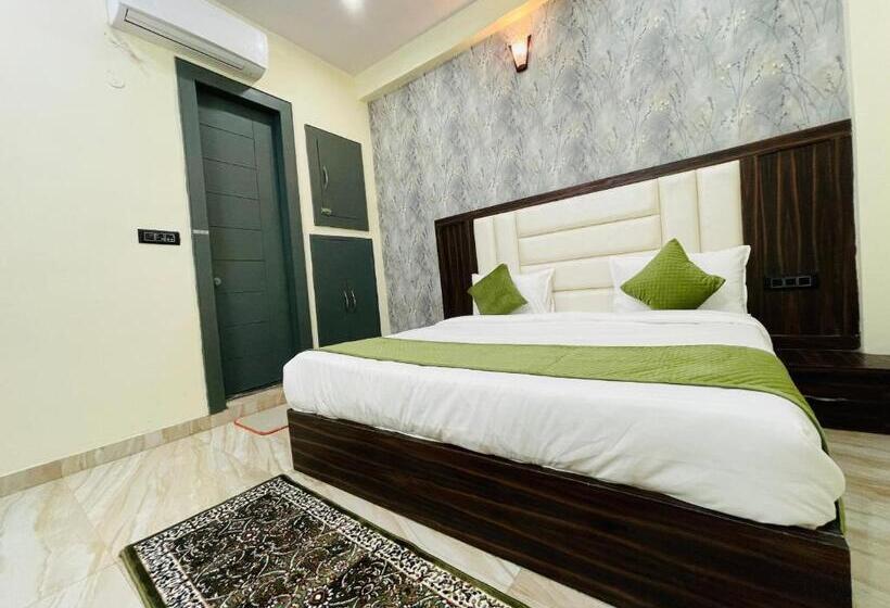 호텔 Olive International Premium