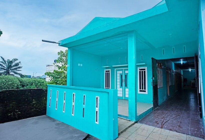 호텔 Oyo 93298 Barito House