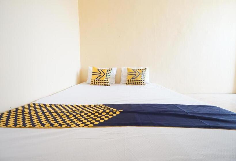 Отель Oyo 93300 Homestay Puri Anggrek Syariah   Wage