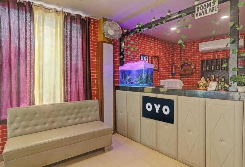 Отель O V Residency