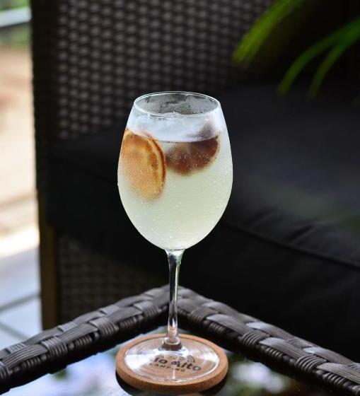 Отель Palo Alto Glamping