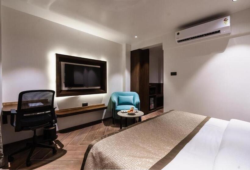 בית מלון כפרי Regenta Place Igatpuri