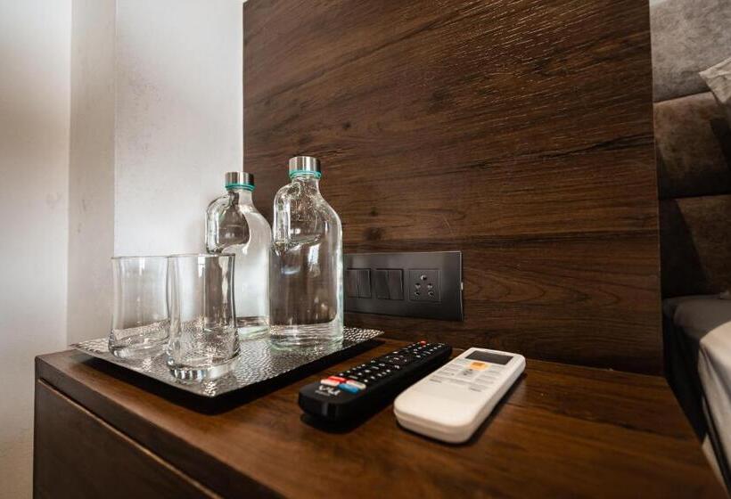 בית מלון כפרי Regenta Place Igatpuri