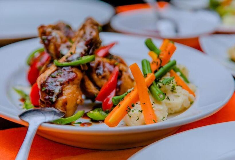 酒店 Sakura Cherry Blossom Cabanas