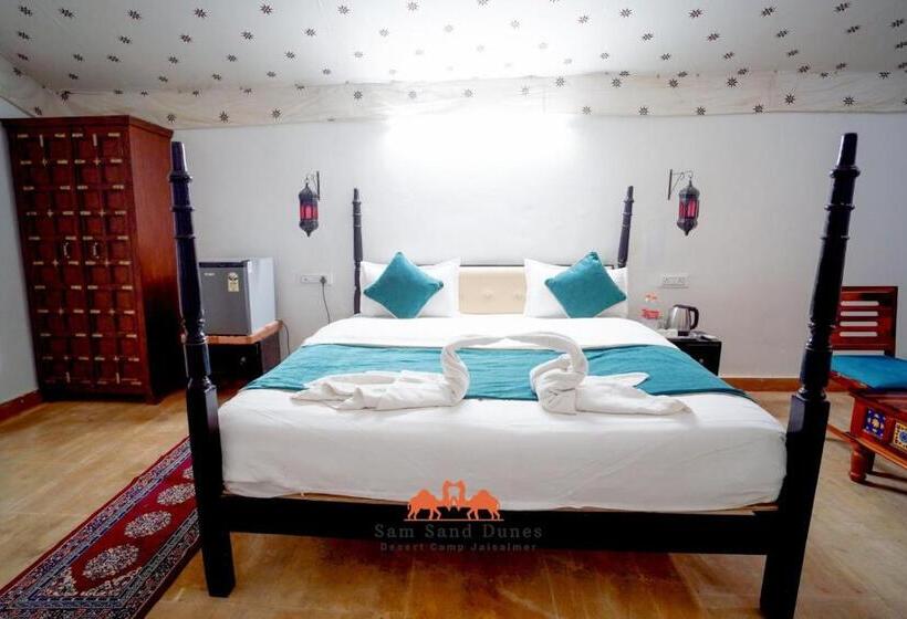 Отель Sam Sand Dunes Desert Safari Camp