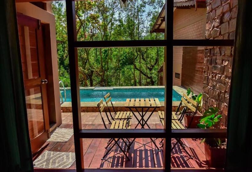 ホテル Sereno Barn Eco Stay Chikmagalur