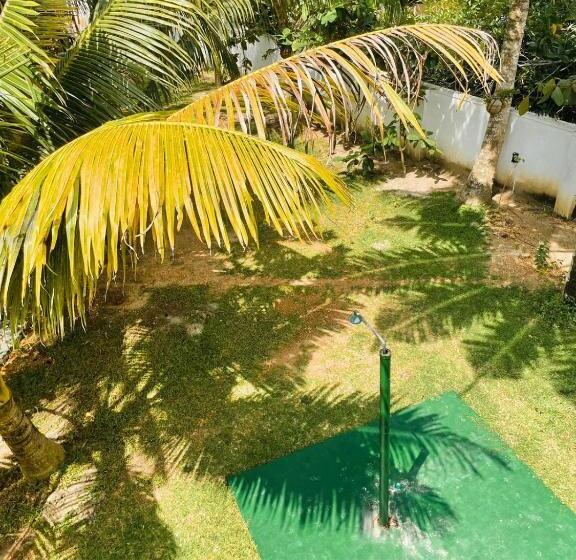 酒店 Shanon Lake Villa Surf Lodge