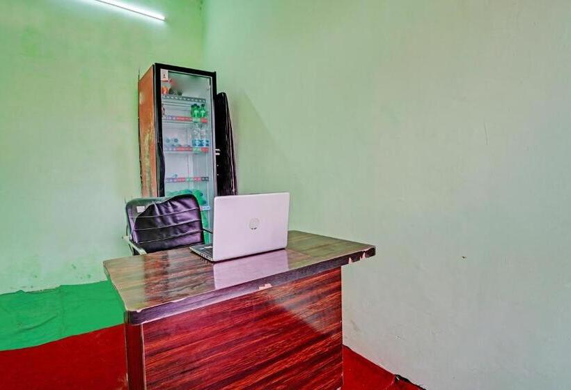 호텔 Spot On Blue Moon Kakor