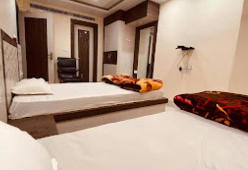 호텔 Sri Balajee Bihar