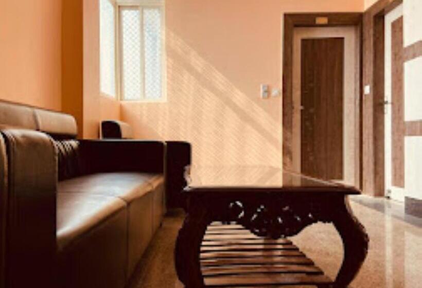 호텔 Sri Balajee Bihar