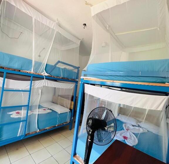 酒店 Surf N Spice   Hiriketiya