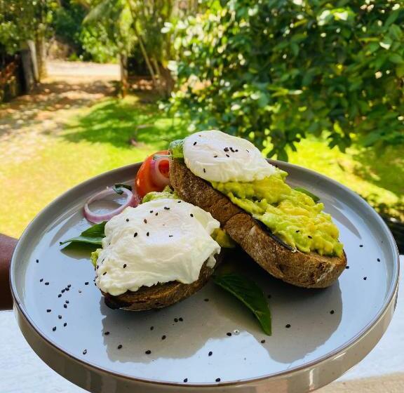 酒店 Surf N Spice   Hiriketiya