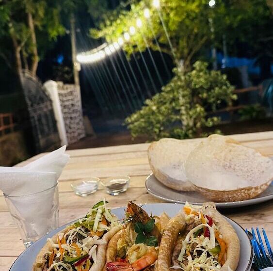 酒店 Surf N Spice   Hiriketiya