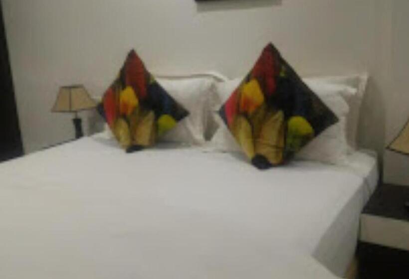 ホテル Swarg Exotica Bihar