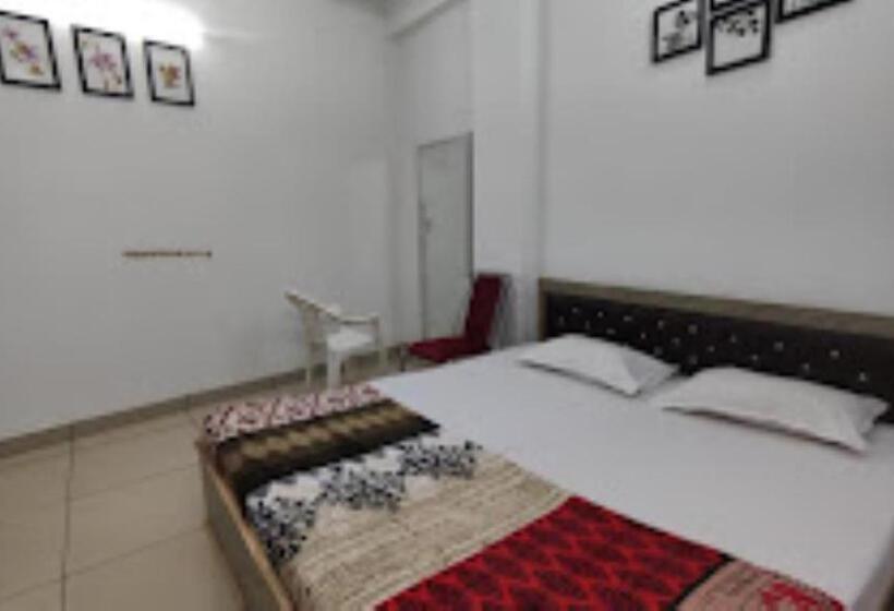 בית מלון כפרי The White Lotus, Patna