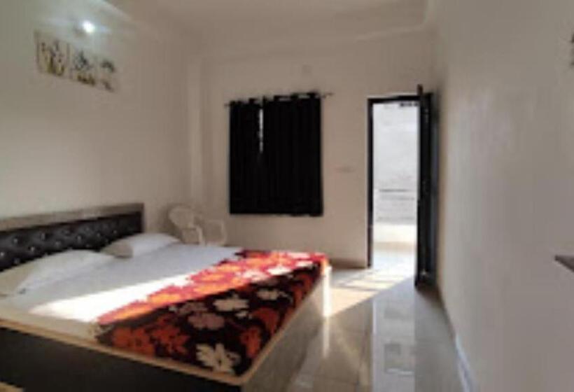 בית מלון כפרי The White Lotus, Patna