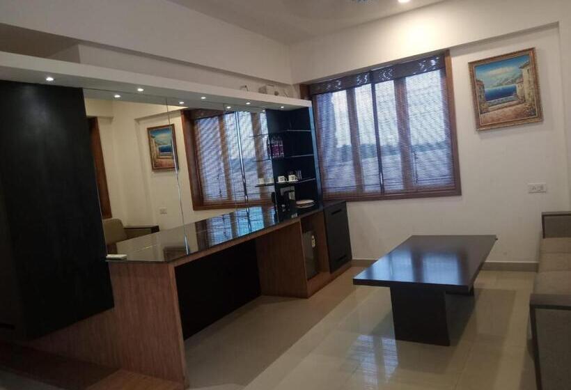 ホテル Vs Residency