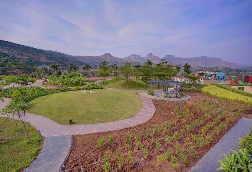 Hotel Wabi Sabi Resort, Igatpuri