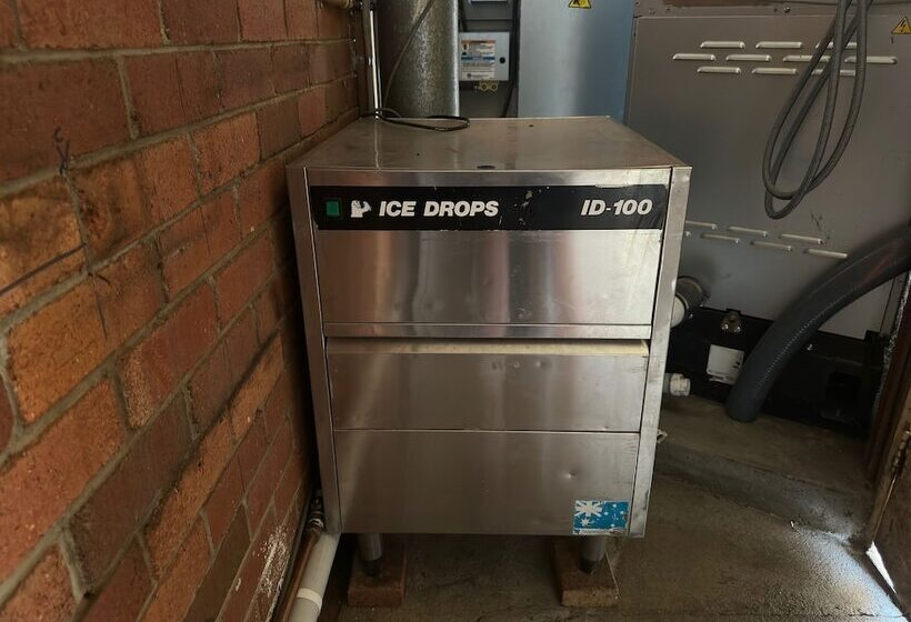 מוטל Clock Tower Motor Inn