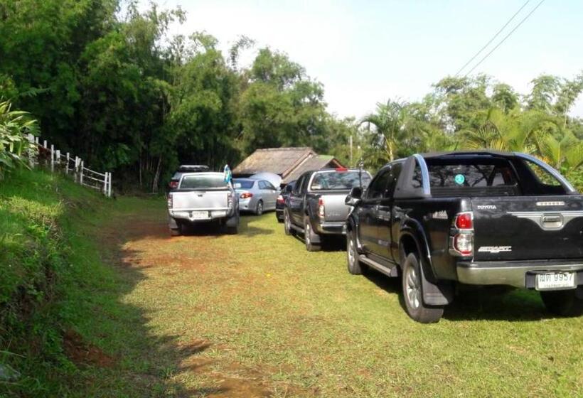 Pansiyon ทรัพย์ทอง การ์เด้น รีสอร์ท