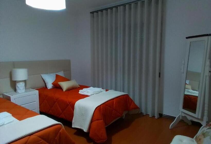 بنسيون Alojamento Real