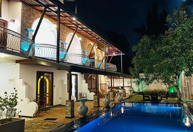 펜션 Arch House Ahangama